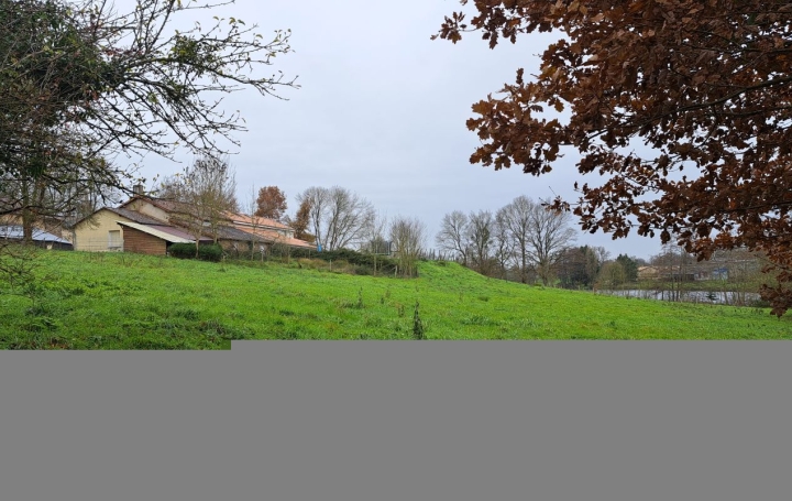 Maison VOUHE (79310)  81 m2 100 000 € 