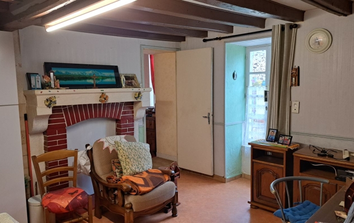 Maison VOUHE (79310)  81 m2 100 000 € 