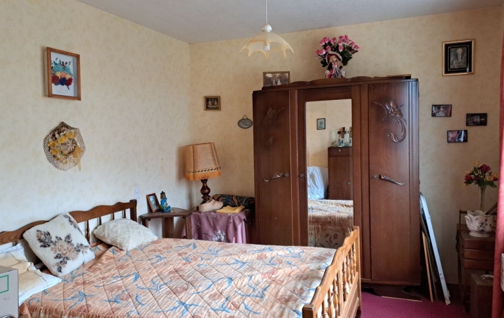 Maison VOUHE (79310)  81 m2 100 000 € 