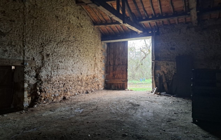 Maison VOUHE (79310)  81 m2 100 000 € 