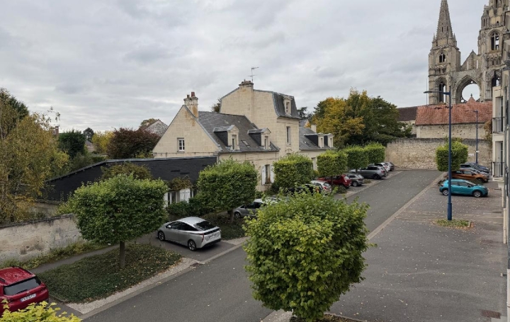 Appartement SOISSONS (02200) 74 m<sup>2</sup> 1 000 € 
