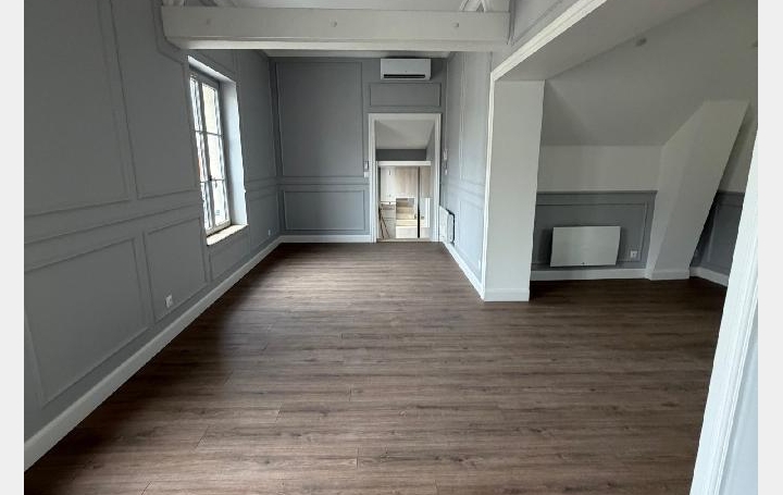 2 Pièces SOISSONS (02200)  63 m2 950 € 