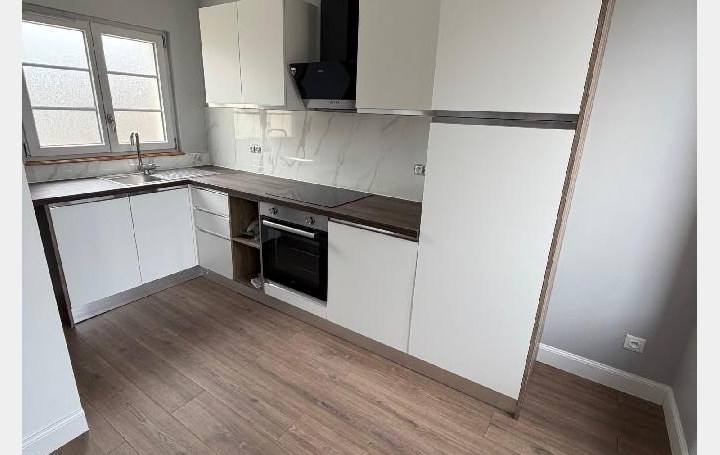 2 Pièces SOISSONS (02200)  63 m2 950 € 