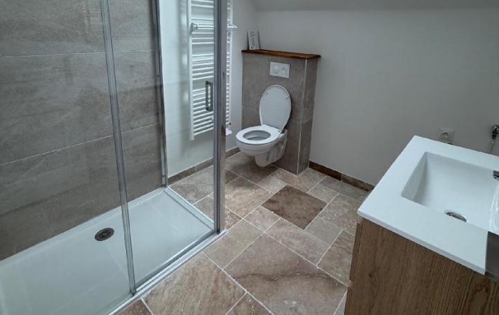 2 Pièces SOISSONS (02200)  64 m2 1 050 € 