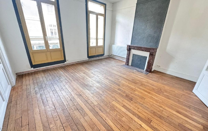 4 Pièces SOISSONS (02200)  110 m2 945 € 