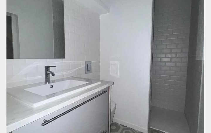 Maison SOISSONS (02200)  25 m2 540 € 