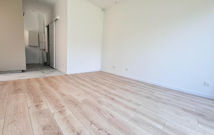 Maison SOISSONS (02200)  25 m2 540 € 