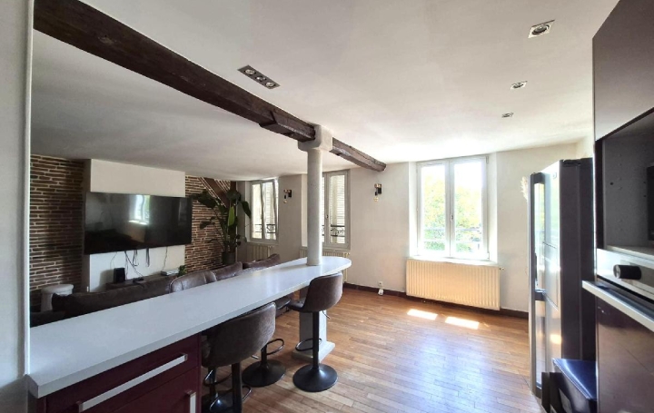 3 Pièces SOISSONS (02200)  60 m2 770 € 