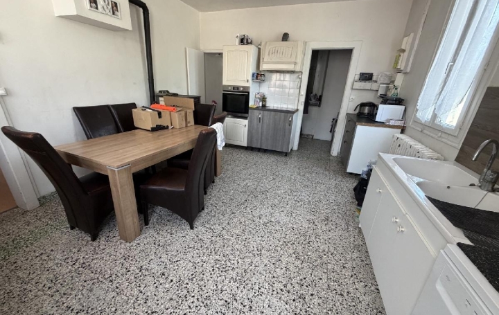 Maison ROZIERES-SUR-CRISE (02200)  83 m2 820 € 