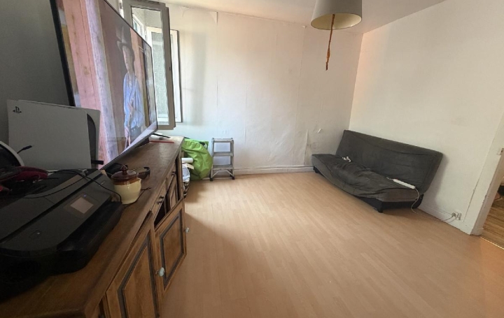 Maison ROZIERES-SUR-CRISE (02200)  83 m2 820 € 