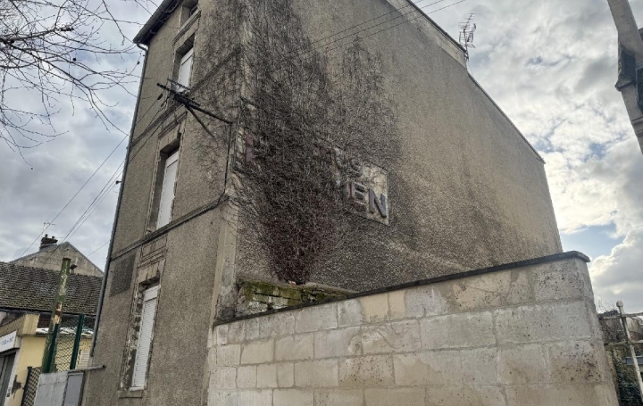 Immeuble SOISSONS (02200)  115 m2 525 000 € 