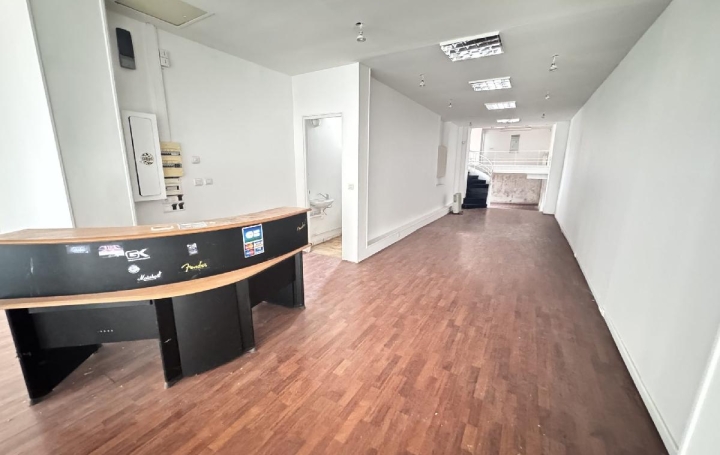 Réseau Immo-diffusion : Local commercial  SOISSONS  161 m2 145 000 € 