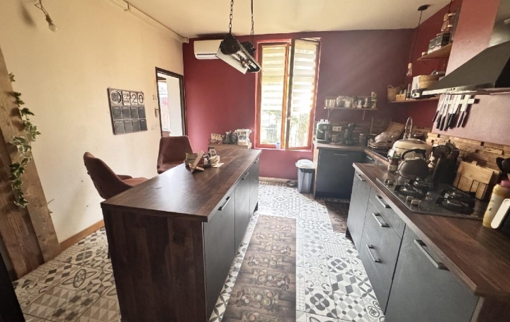 Maison LA FERTE-MILON (02460)  176 m2 270 000 € 