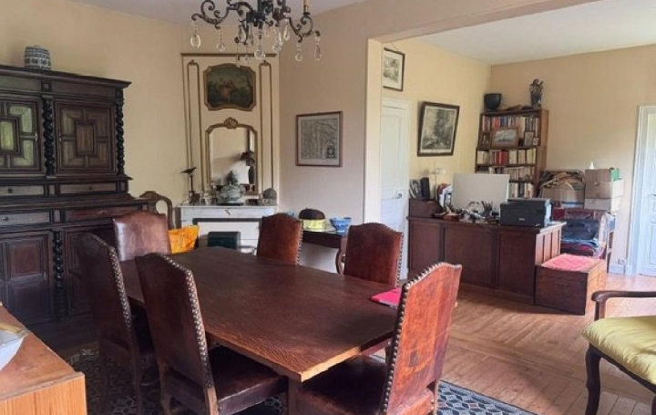 Maison BOURG-ET-COMIN (02160)  230 m2 265 000 € 