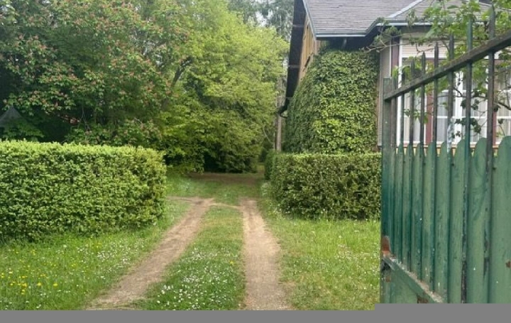 Maison BOURG-ET-COMIN (02160)  230 m2 265 000 € 