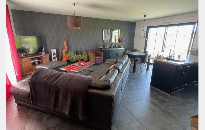 Maison BUCY-LE-LONG (02880)  103 m2 231 000 € 