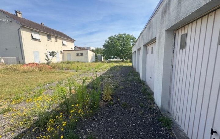 Parking SOISSONS (02200)  360 m2 82 000 € 