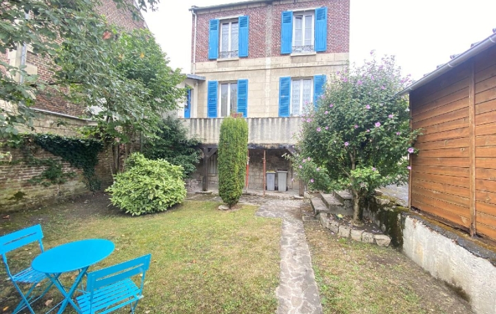 Maison SOISSONS (02200)  127 m2 275 000 € 