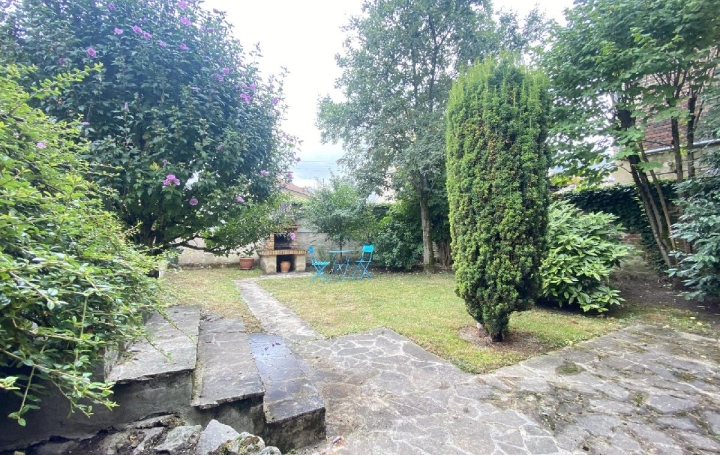 Maison SOISSONS (02200)  127 m2 275 000 € 