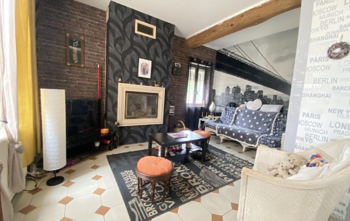 Maison SOISSONS (02200)  127 m2 275 000 € 