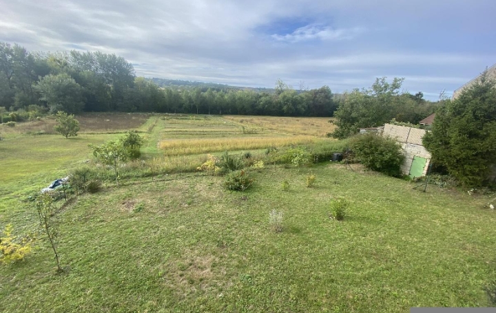 Maison VIC-SUR-AISNE (02290)  78 m2 140 000 € 