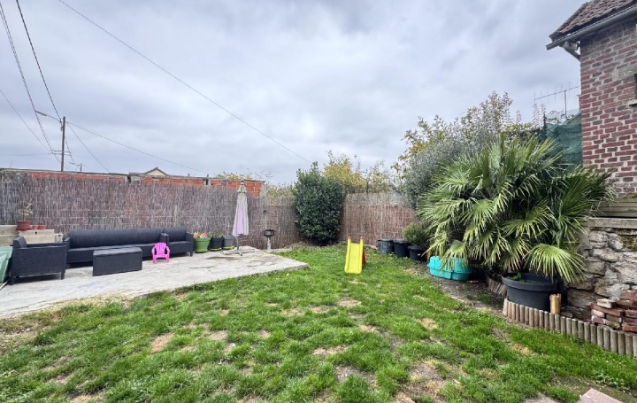 Maison SOISSONS (02200)  109 m2 218 000 € 