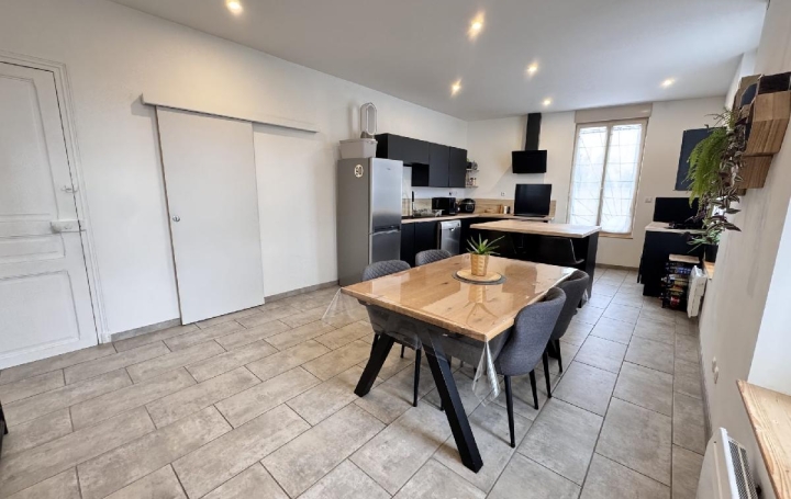 Maison SOISSONS (02200)  109 m2 218 000 € 