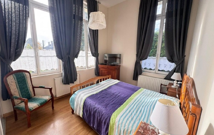 Immeuble VAILLY-SUR-AISNE (02370)  457 m2 845 000 € 