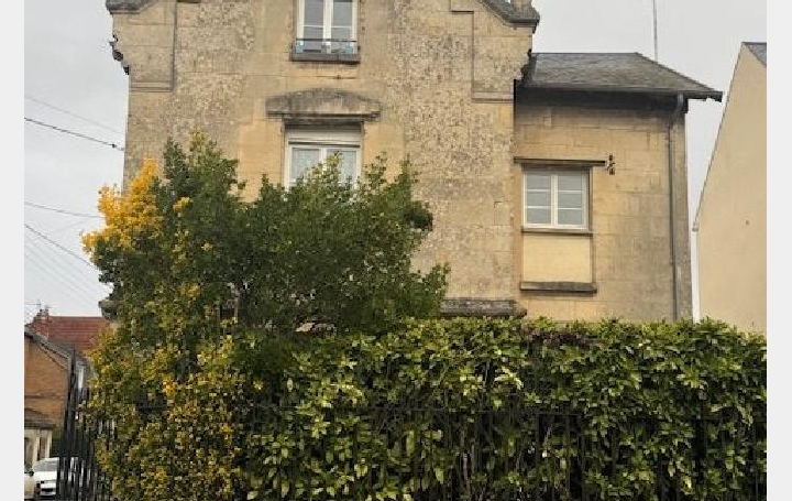 Immeuble SOISSONS (02200)  180 m2 316 000 € 