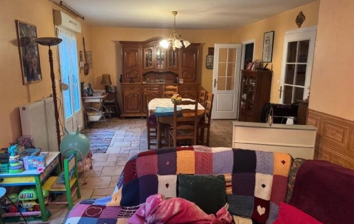 Maison VILLENEUVE-SAINT-GERMAIN (02200)  107 m2 182 000 € 