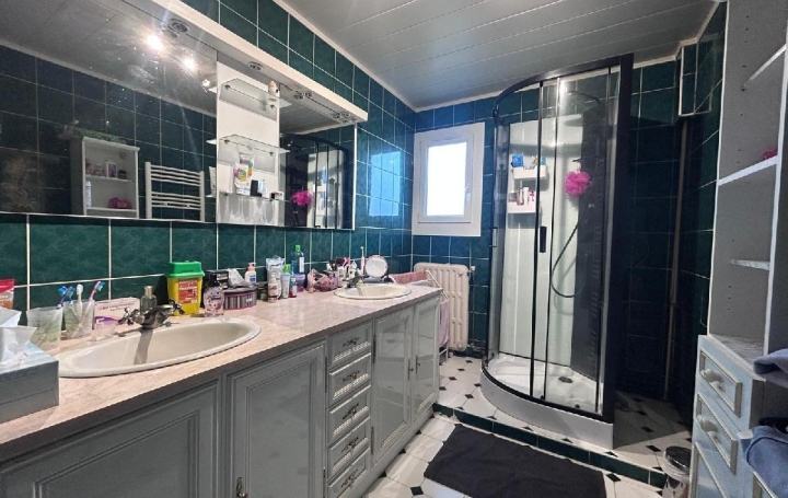 Maison COURMELLES (02200)  96 m2 166 000 € 