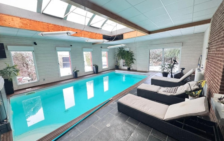 Maison SOISSONS (02200)  162 m2 326 000 € 