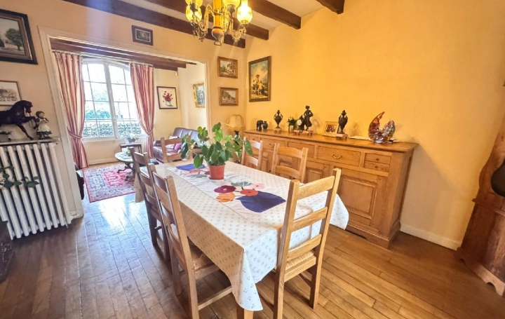 Maison SOISSONS (02200)  162 m2 326 000 € 