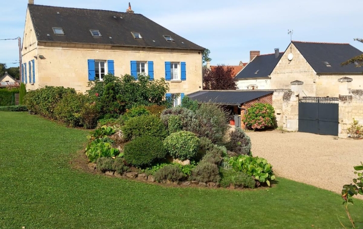Maison SOISSONS (02200)  250 m2 336 000 € 