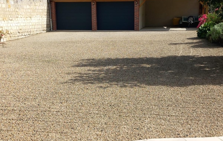 Maison SOISSONS (02200)  250 m2 336 000 € 