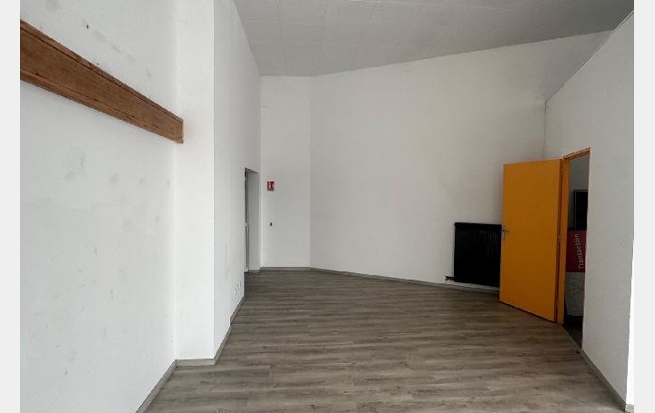 Local commercial SOISSONS (02200)  154 m2 135 000 € 