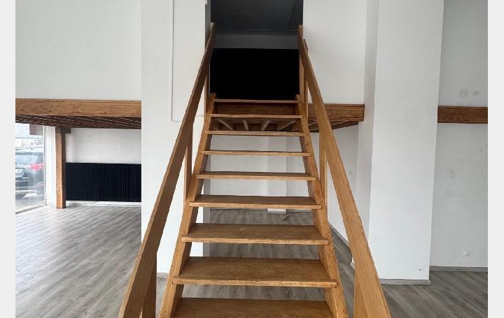 Local commercial SOISSONS (02200)  154 m2 135 000 € 