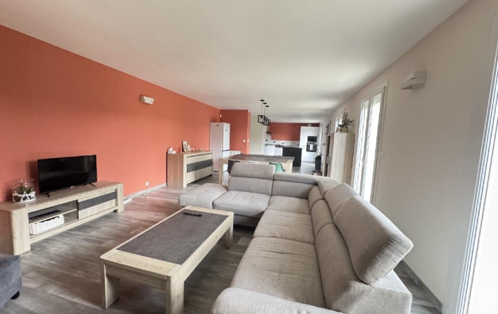 Maison VIC-SUR-AISNE (02290)  123 m2 223 000 € 