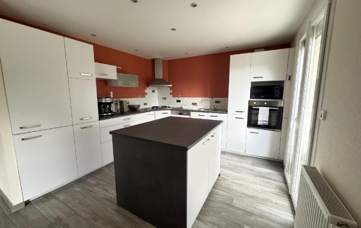 Maison VIC-SUR-AISNE (02290)  123 m2 223 000 € 