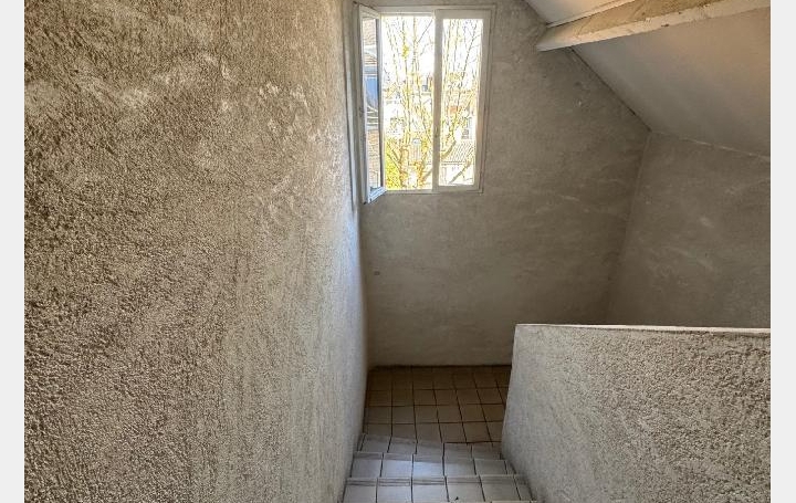 Immeuble SAINT-QUENTIN (02100)  540 m2 525 000 € 