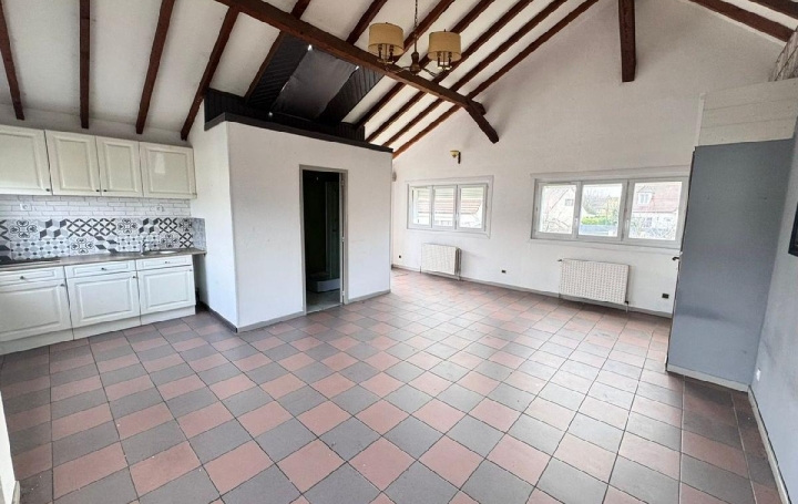 Maison SOISSONS (02200)  216 m2 295 000 € 