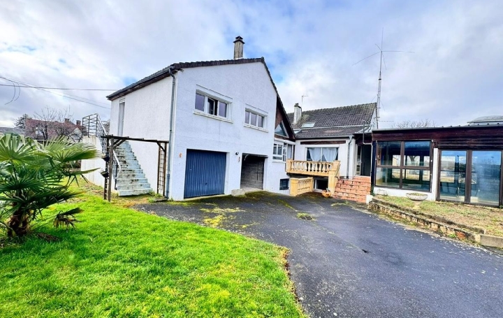 Maison SOISSONS (02200)  216 m2 295 000 € 