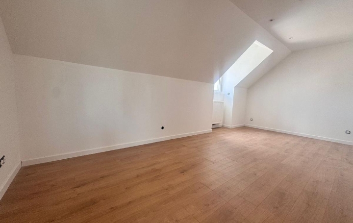 Maison SOISSONS (02200)  121 m2 265 000 € 