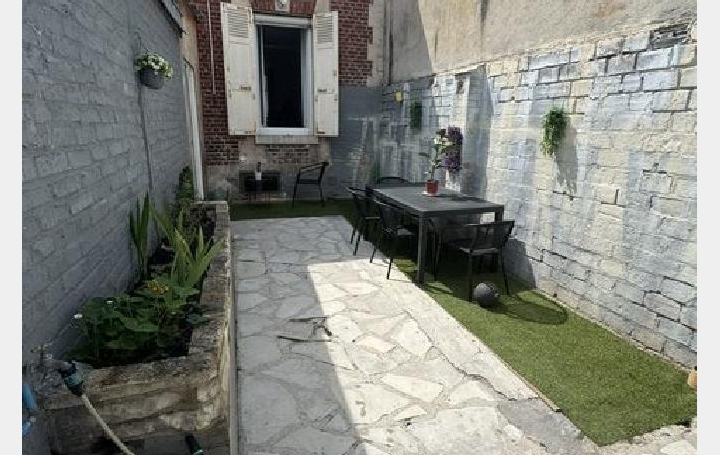 Maison SOISSONS (02200)  130 m2 244 000 € 