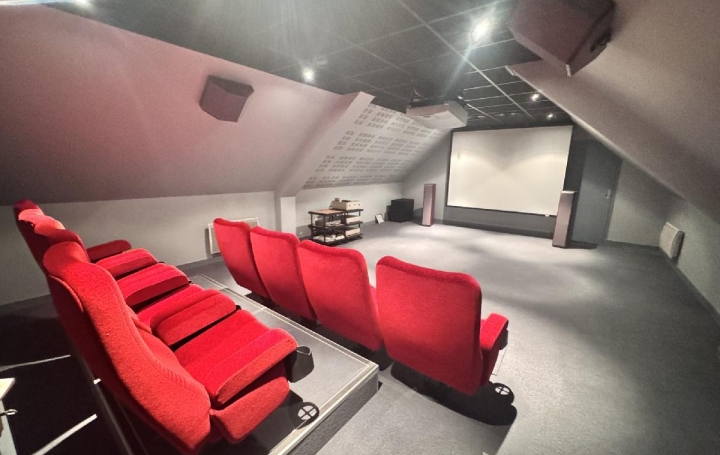 Maison FERE-EN-TARDENOIS (02130)  312 m2 408 000 € 