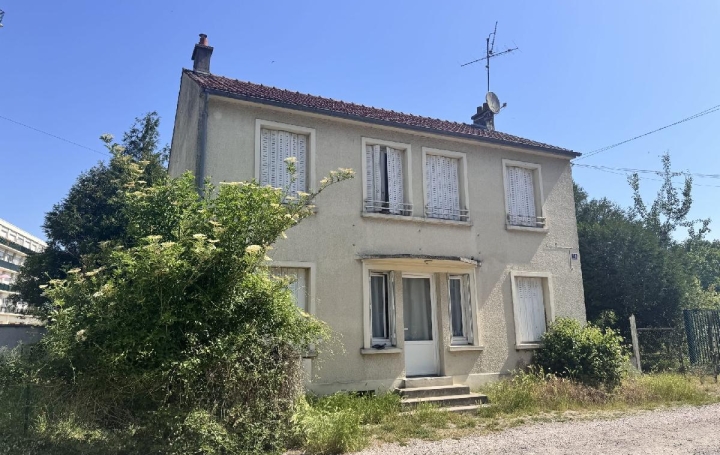 Immeuble SOISSONS (02200)  96 m2 254 000 € 