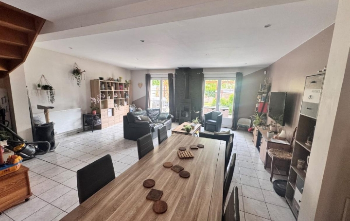 Maison COURMELLES (02200)  98 m2 179 900 € 
