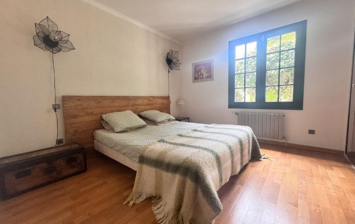 Maison SOISSONS (02200)  173 m2 368 000 € 