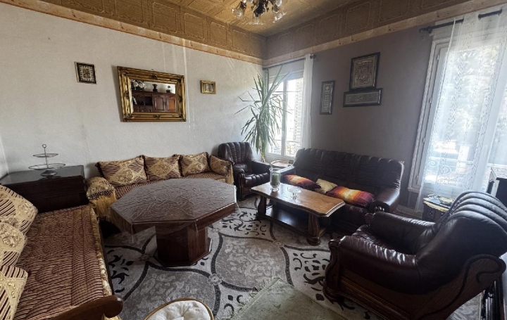 Immeuble SOISSONS (02200)  274 m2 213 000 € 