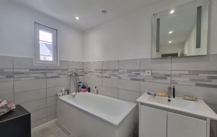 Maison CUFFIES (02880)  125 m2 200 000 € 